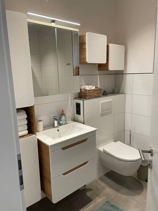 Gemuetliche, Topp Ausgestattete Ferienwohnung Bann Zewnętrze zdjęcie